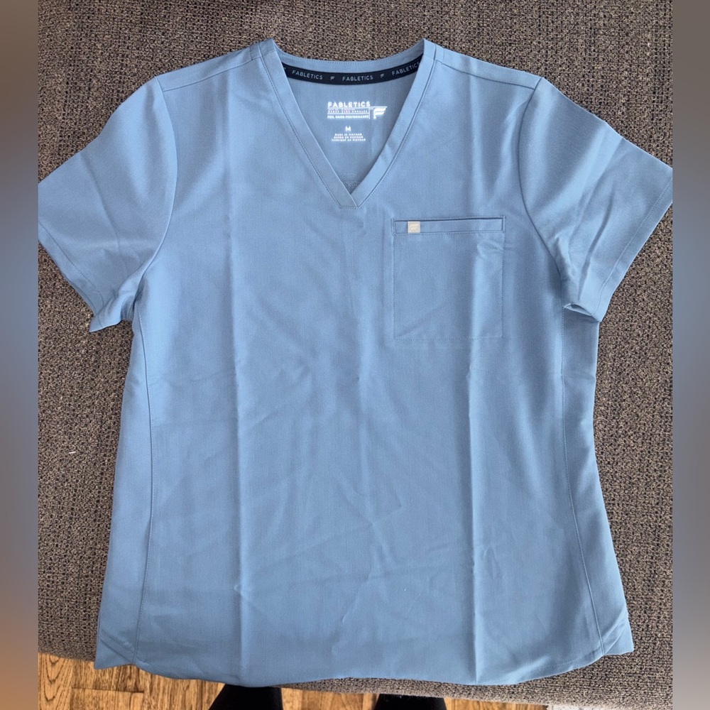 Fabletics Scrub Top